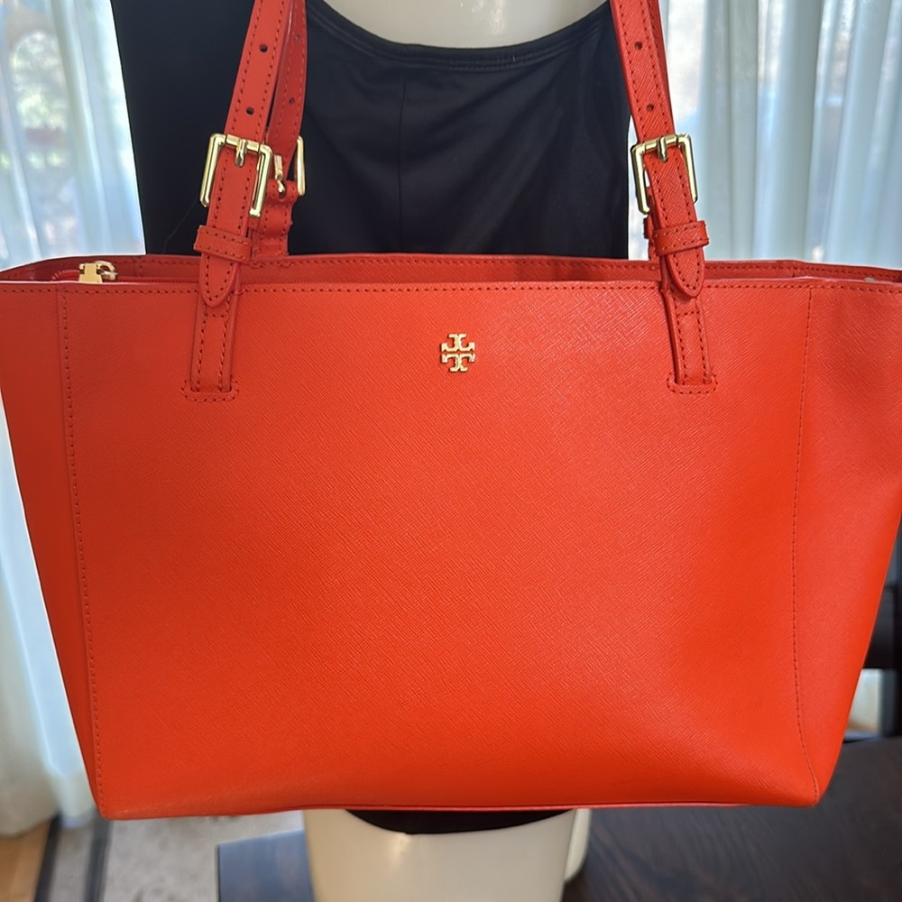 Tory Burch York tote - Picture 2 of 16